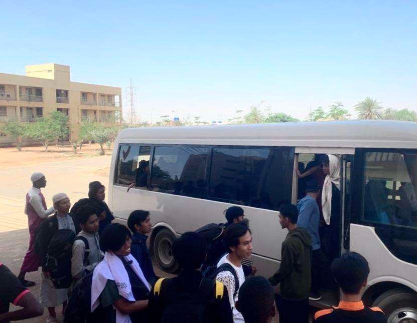 538 wni di sudan mayoritas mahasiswa sudah dievakuasi 57267