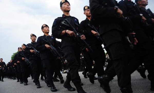 9 986 prajurit tni polri diterjunkan untuk pengamanan pon papua 27170
