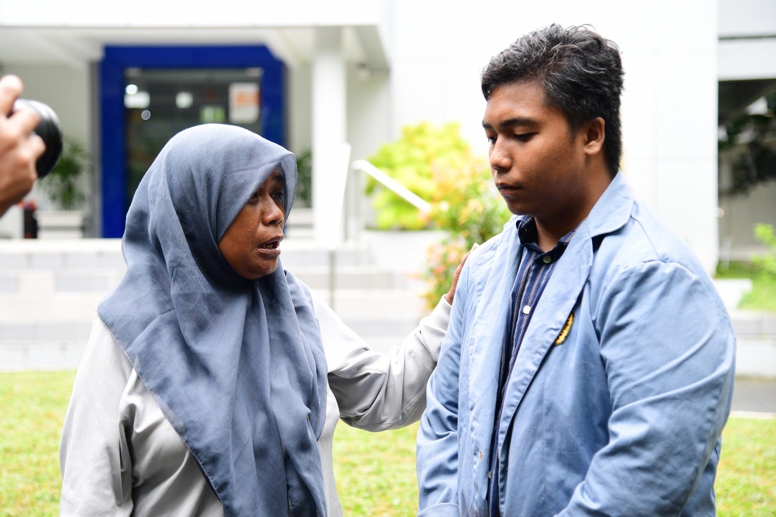 Beasiswa dari Pak Jokowi Jawaban Doa Doa Ibu Siti