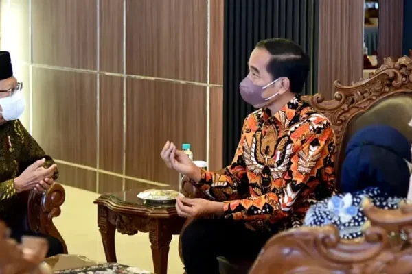 Bertemu Presiden Diskusikan Akselerasi Pembangunan di Papua 1024x480 1