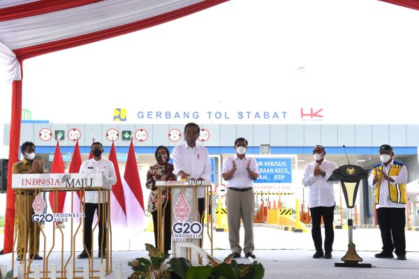 Dukung Kelancaran Konektivitas Sumut dan Aceh Presiden Jokowi Resmikan Jalan Tol Binjai Stabat 1