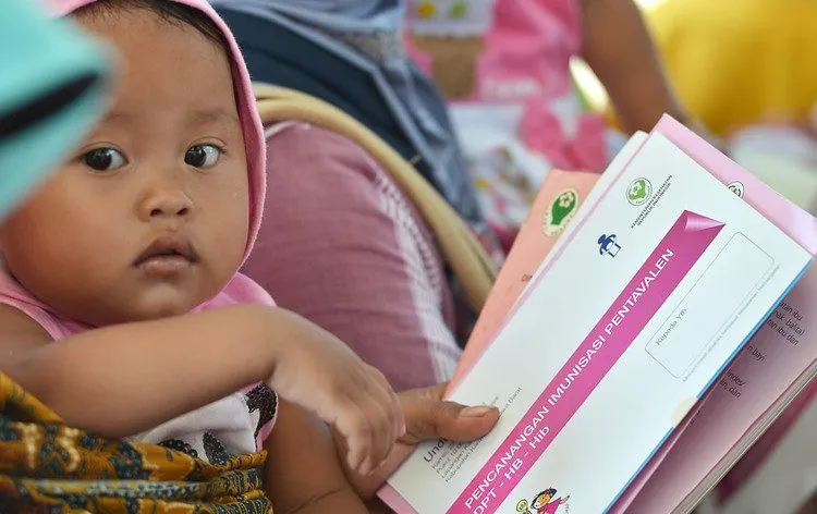 IMUNISASI ANAK