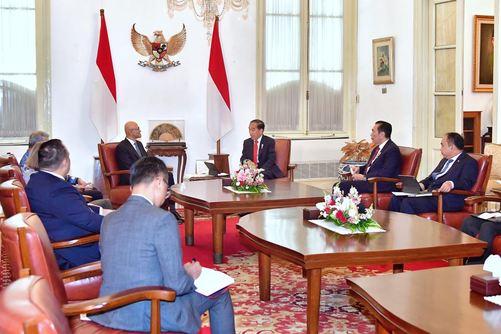 Indonesia Microsoft Jajaki Peluang Pengembangan Teknologi AI dan Talenta Digital 1024x683 1