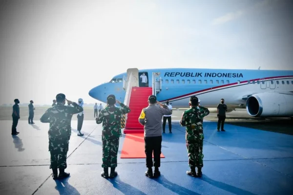 JOKOWI KE JATIM 1024x682 1