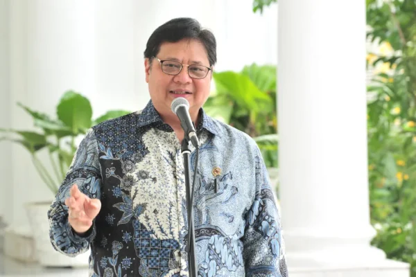 Ket Pers Airlangga 1024x682 1