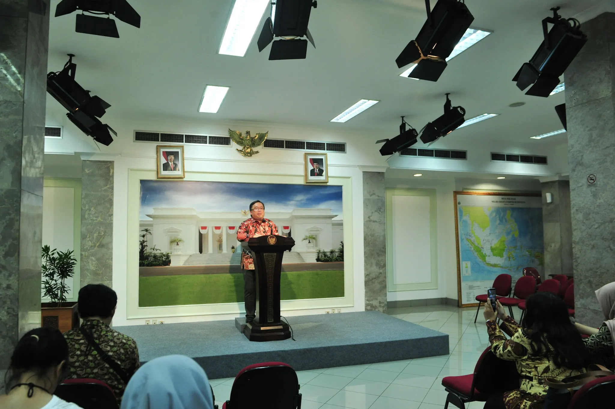 Konpers Menteri PPN