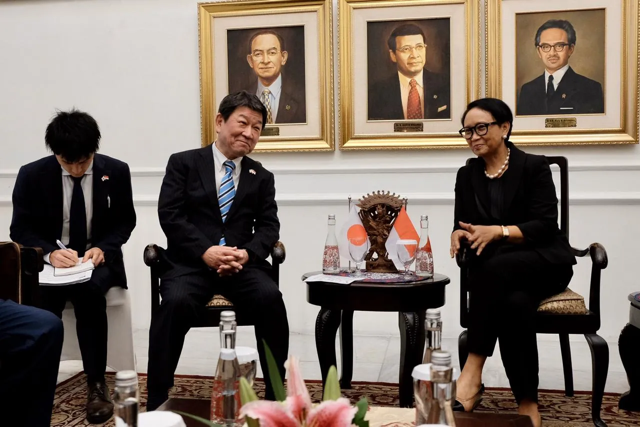 Menlu Menlu Jepang