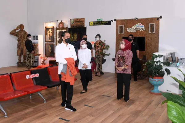 PENINJAUAN BANDARA JB SOEDIRMAN 2