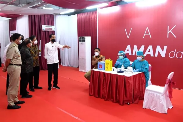 PENINJAUAN VAKSINASI THAMRIN CITY