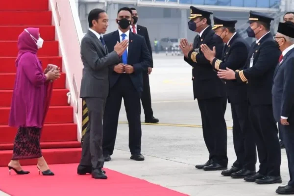 PRESIDEN TIBA DI TANAH AIR 1024x576 1