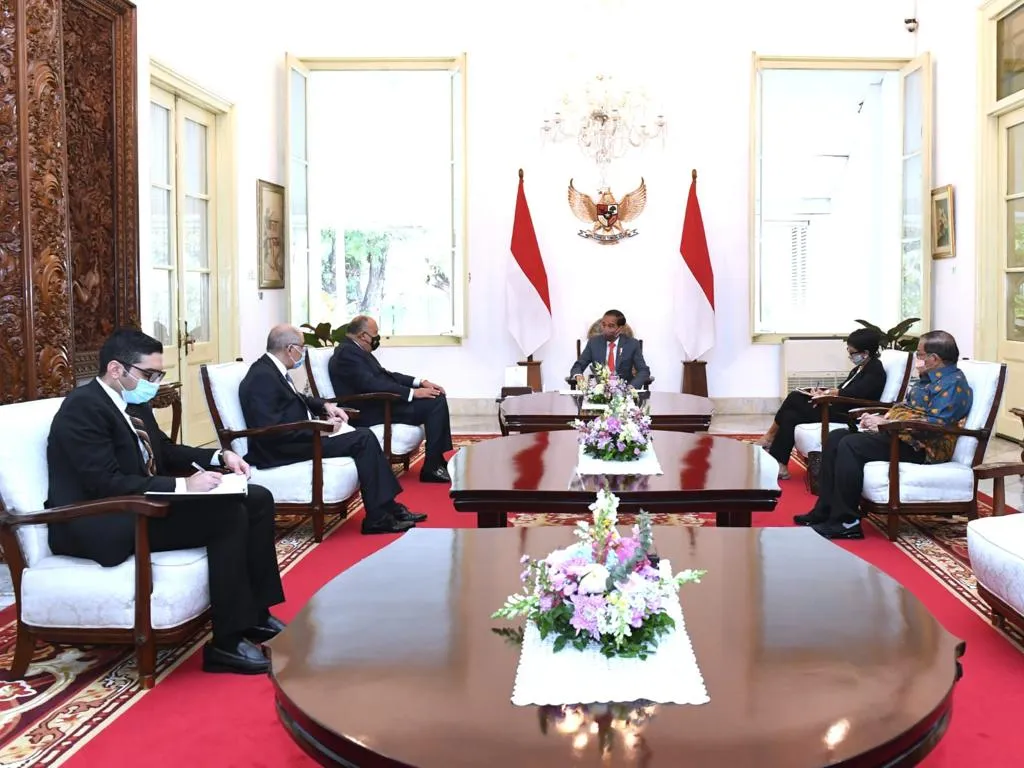 Presiden El Sisi Undang Presiden Jokowi Hadiri COP27 di Mesir