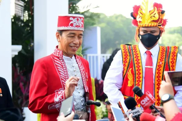 Presiden Jokowi Kenakan Baju Adat Buton pada HUT ke 77 Kemerdekaan RI