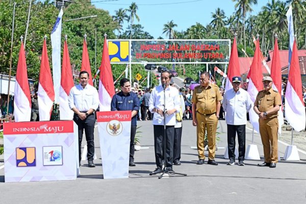 Presiden Jokowi Resmikan Instruksi Jalan Daerah di Sulawesi Utara dengan Anggaran Rp183 Miliar 1024x768 1