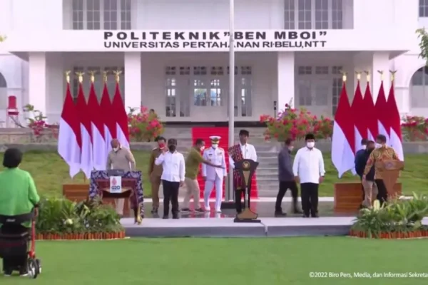 Presiden Jokowi Resmikan Politeknik Universitas Pertahanan di NTT 1024x576 1