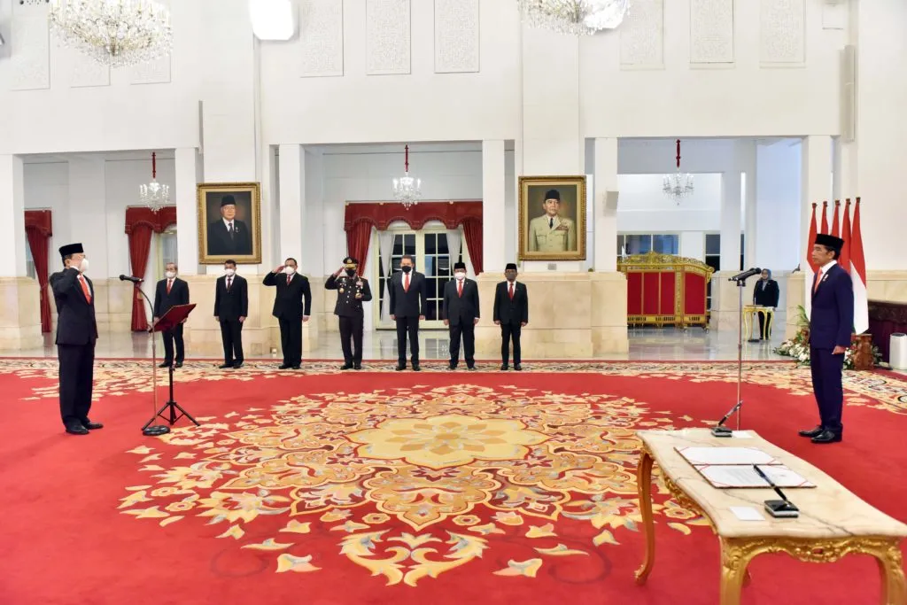 Presiden Lantik Johanis Tanak Sebagai Wakil Ketua KPK 1 1024x683 1