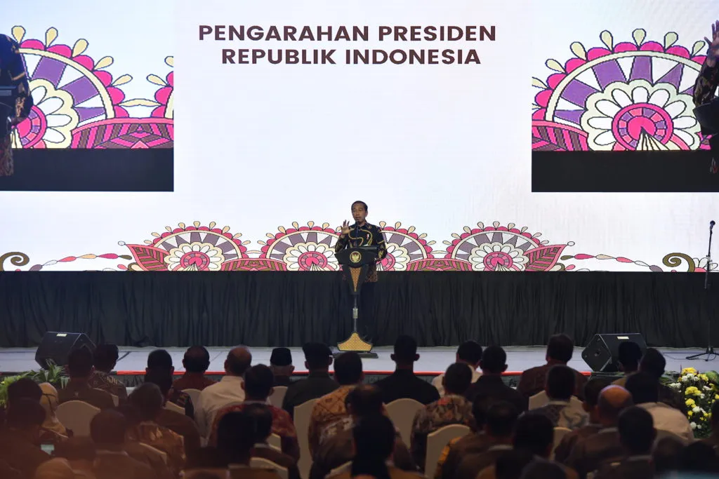 Presiden Minta Kepala Daerah Ajak Warganya Wisata di Dalam Negeri 1024x683 1