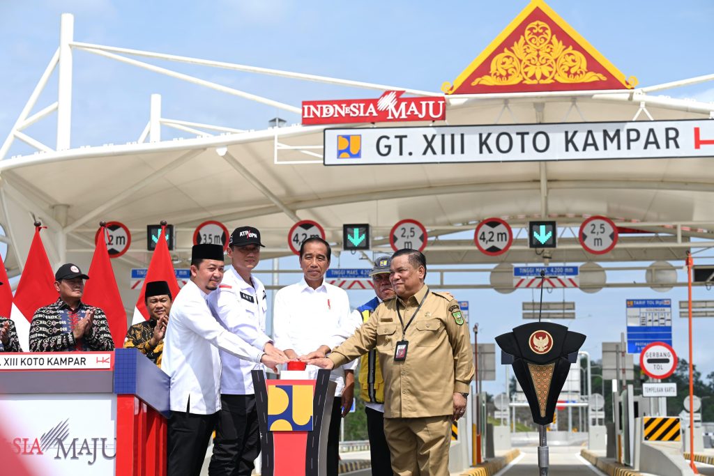 Presiden Resmikan Jalan Tol Pekanbaru Padang Ruas Bangkinang Pangkalan Seksi Bangkinang XIII Koto Kampar dan Pelaksanaan IJD di Provinsi Riau 1024x683 1