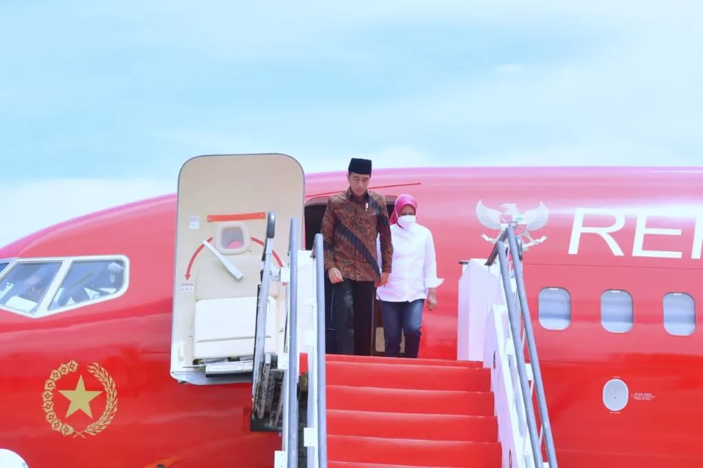 Presiden ke Kaltim Hadiri Muktamar Muhammadiyah dan Tinjau Proyek Tol IKN 1024x682 1