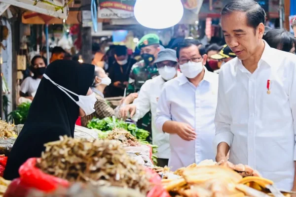 Rasa Senang Para Pedagang atas Kunjungan Presiden ke Pasar Klandasan
