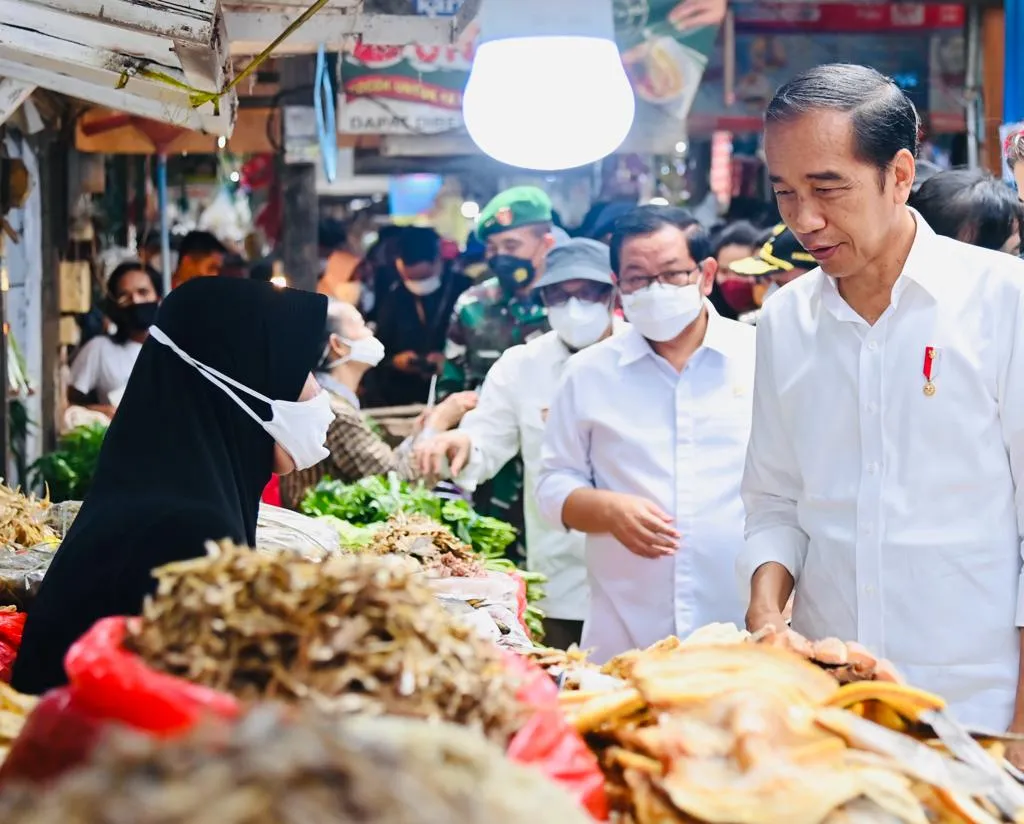Rasa Senang Para Pedagang atas Kunjungan Presiden ke Pasar Klandasan