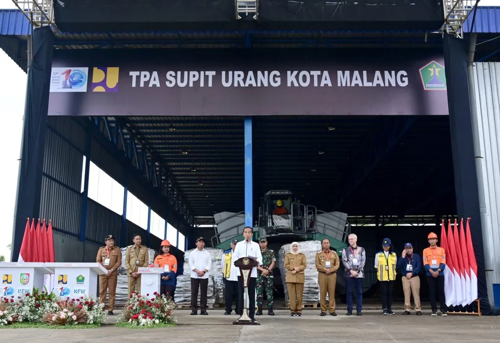 Resmikan Tiga TPA Presiden Jokowi Dorong Pemanfaatan TPA dengan Teknologi Modern 1024x702 1