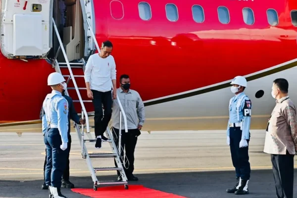 Tiba di Aceh Presiden akan Resmikan Pabrik Pupuk hingga Serahkan KUR