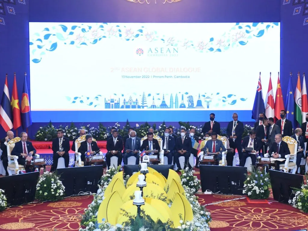 Tiga Hal Fokus Utama Presiden Jokowi Hadapi Tantangan Krisis Ekonomi di ASEAN 1024x768 1
