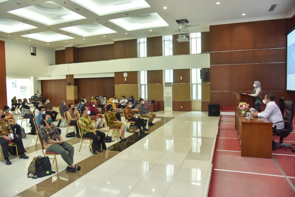 Tingkatkan Kompetensi Penerjamah Pemerintah Setkab Gelar Diklat Lanjutan Penerjemahan Lisan 1 1024x683 1