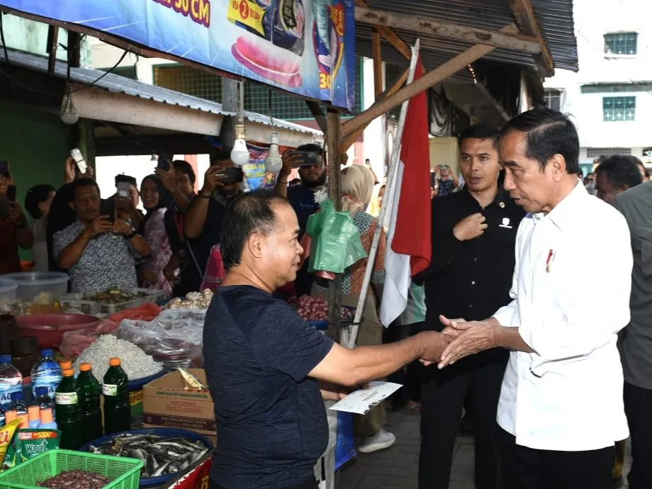 Tinjau Harga Kebutuhan Pokok