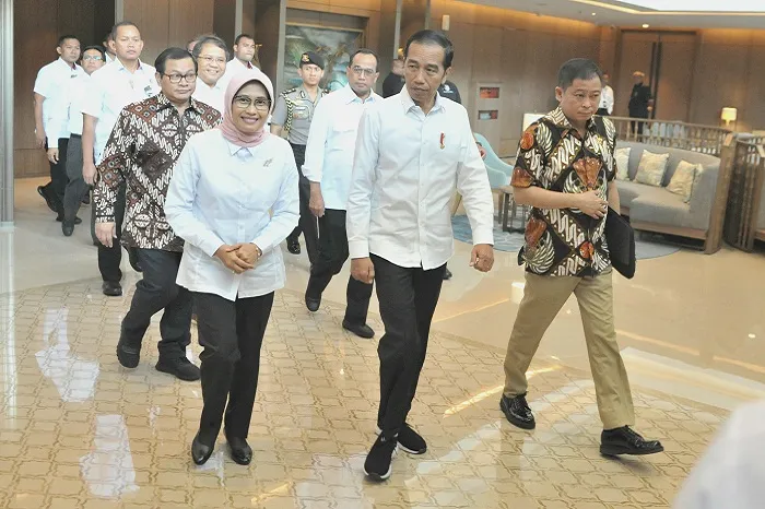 Tinjau PLN