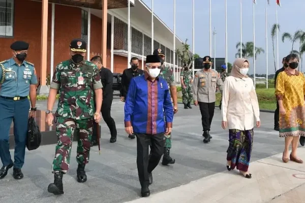 Wapres Akan Sambangi 4 Provinsi di Wilayah Papua 1024x480 1
