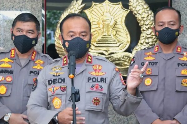 a total of 217 thousand joint military police personnel were deployed to secure christmas and new year 44375