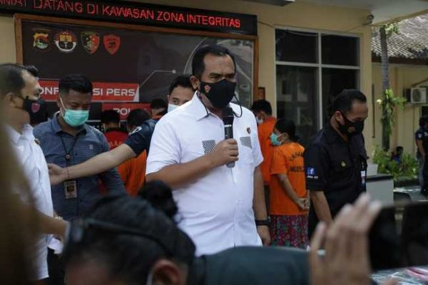 a week of operation criminal investigation directorate of west nusa tenggara regional police arrests dozens of gamblers 43289