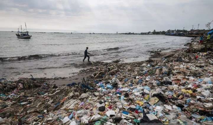 akibat kebocoran sampah plastik ke laut brin catat kerugian negara ratusan triliun 78847