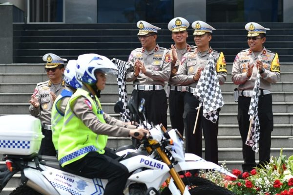 amankan arus mudik balik lebaran korlantas polri kerahkan tim pamatwil 72199