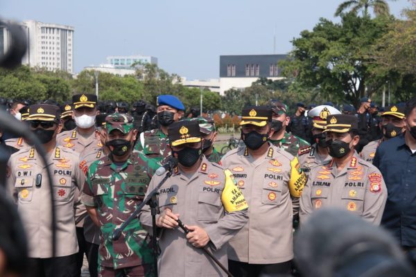amankan demo mahasiswa 11 april polda metro jaya kerahkan 5 626 personel gabungan 45843
