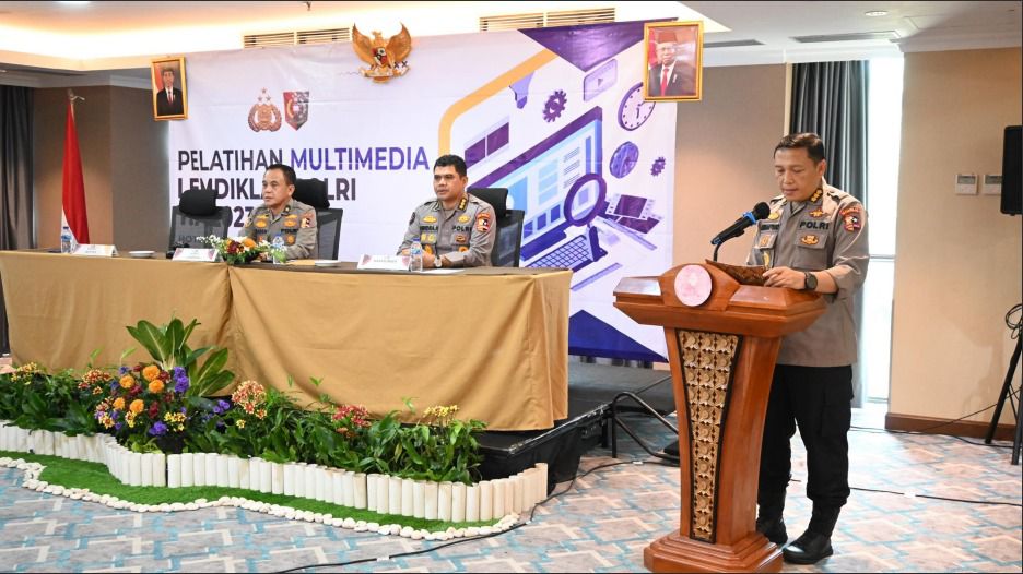 anggota lemdiklat dibekali ilmu mengolah informasi dan dokumentasi 59201