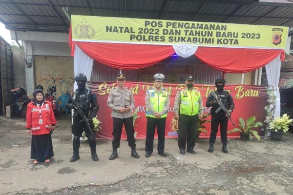 antisipasi kemacetan jelang tahun baru satbrimob polda jabar ikut jaga sejumlah titik pos pam lilin lodaya 2022 52892