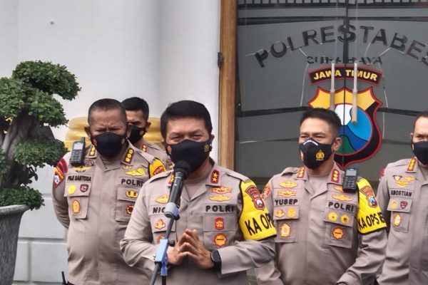 antisipasi kerumunan saat malam tahun baru 2022 pold jatim siapkan pengaman tiga ring 18038
