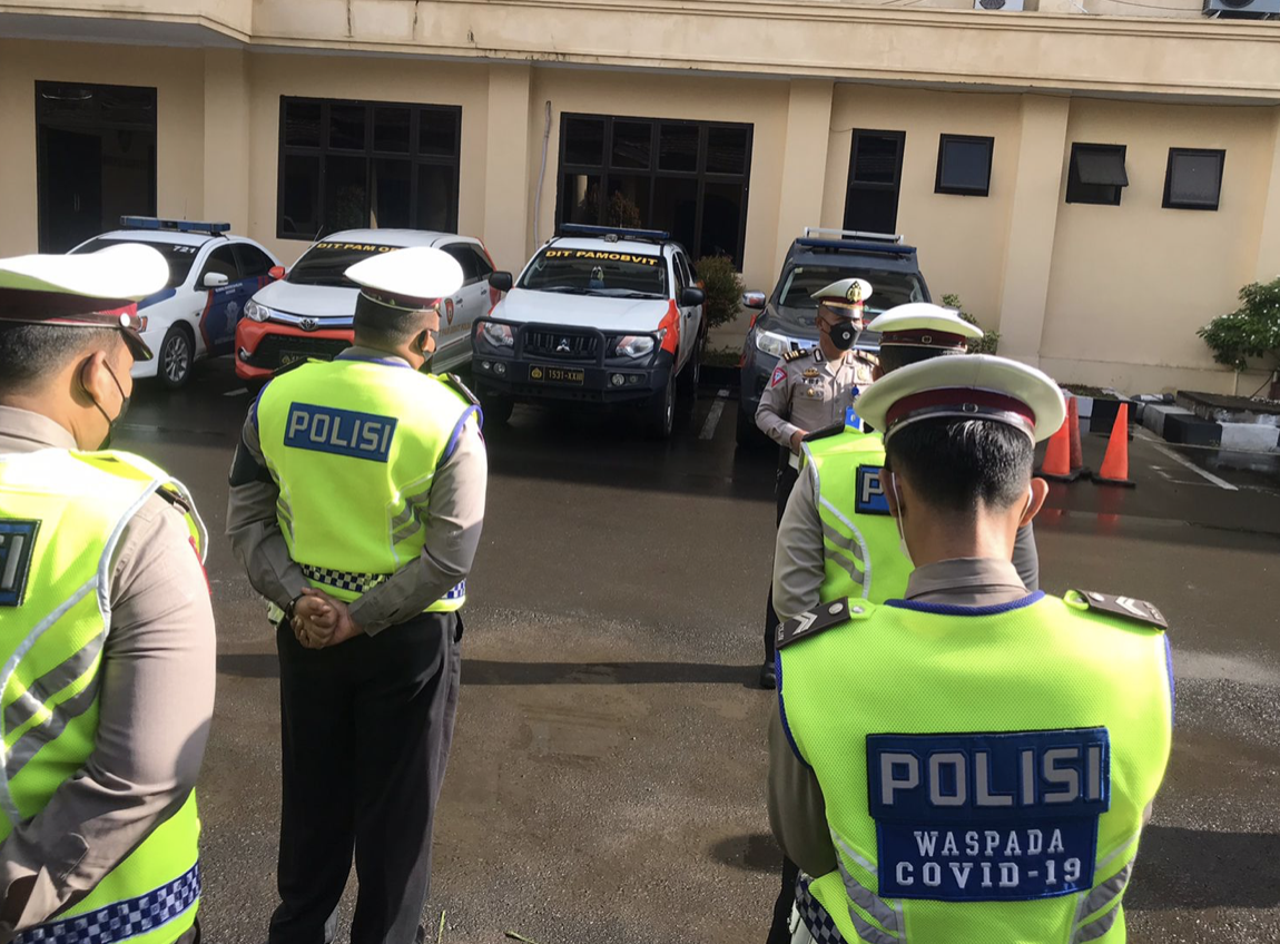 antisipasi long weekend ditlantas polda banten gelar apel siaga 17908