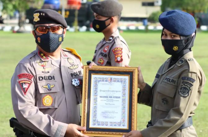 apresiasi kinerja personel kapolda kalteng berikan reward kepada personel berprestasi 9235