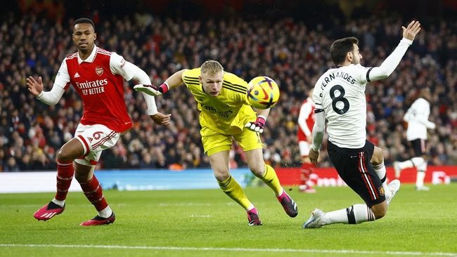 arsenal semakin dipucuk usai kalahkan manchester united 53617