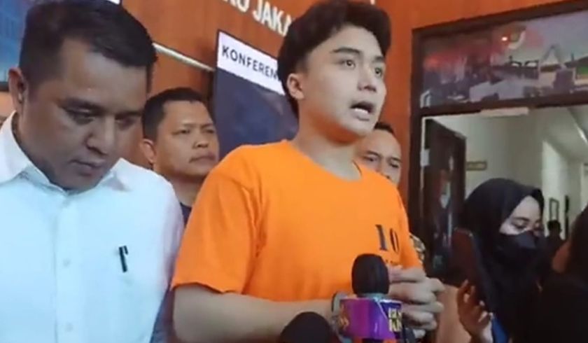 artis leon dozan jadi tersangka penganiayaan dan penghinaan terancam 15 tahun penjara 66410
