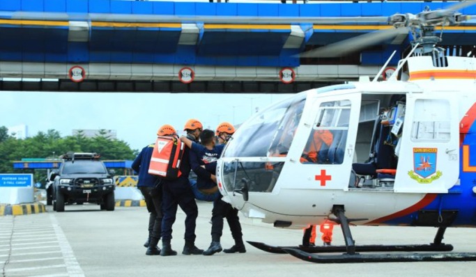 baharkam polri gelar latihan ambulans udara untuk pelayanan darurat libur nataru 82330