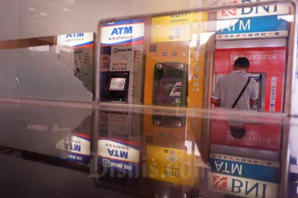 bali police successfully arrested two turkish foreigners perpetrators of atm machine skimming 39157