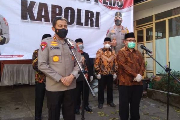 bangun kolaborasi polda jabar sasar santri terima vaksinasi covid 19 37366