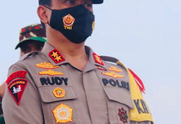 banten regional police chief demonstrating security must be humane 44356