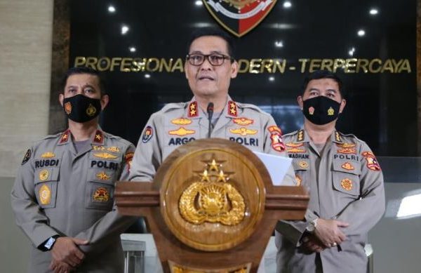 bareskrim polri berhasil tangkap tiga tersangka terkait kasus dugaan pemalsuan akta perusahaan 16069