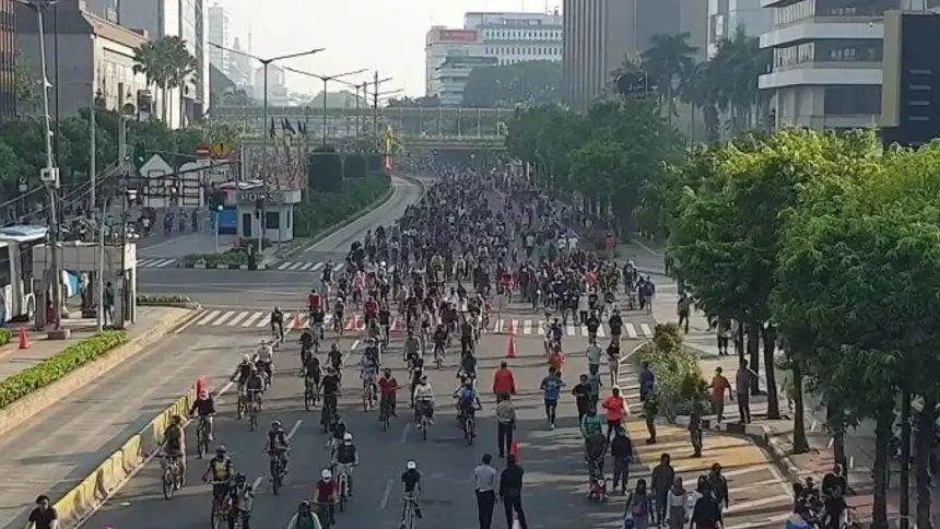 bawaslu ingatkan peserta capres cawapres tak kampanye di area cfd 67225