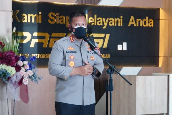 berhasil akselerasi vaksinasi covid 19 lemkapi berikan penganugerahan presisi award 2021 kepada polresta sidoarjo 25309